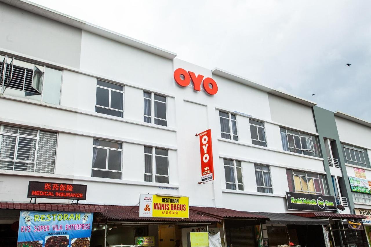 Oyo 89631 988 Hotel Johor Bahru Exteriör bild